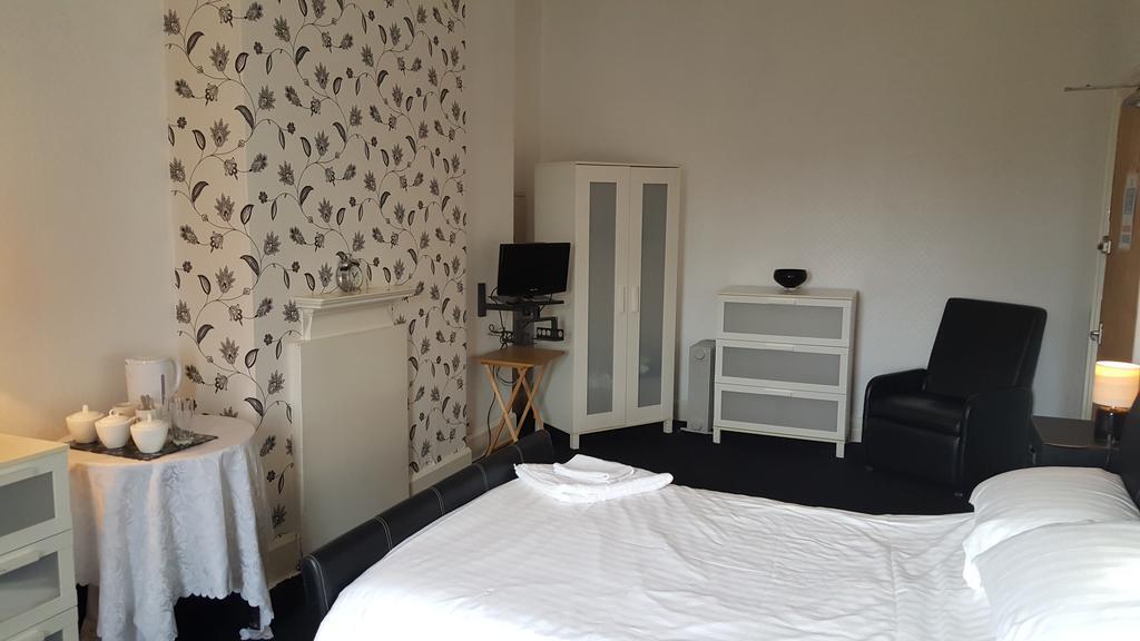 Station Hotel Hucknall Exterior foto